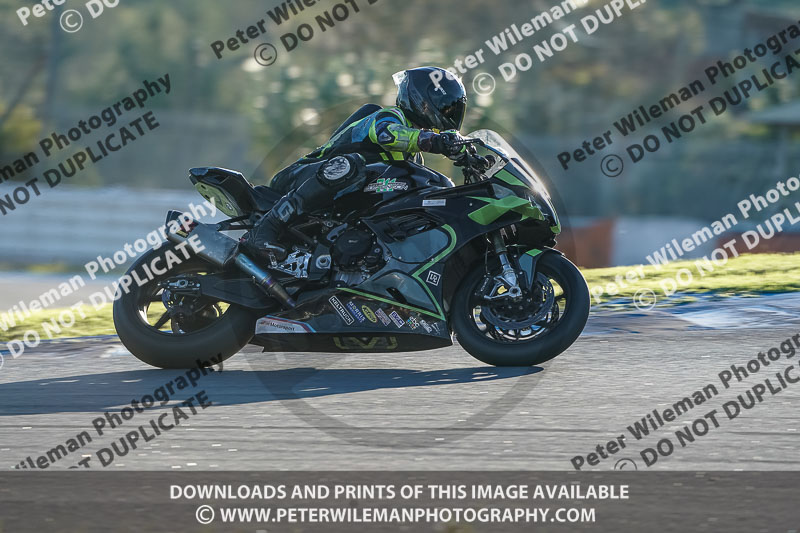 estoril;event digital images;motorbikes;no limits;peter wileman photography;portugal;trackday;trackday digital images
